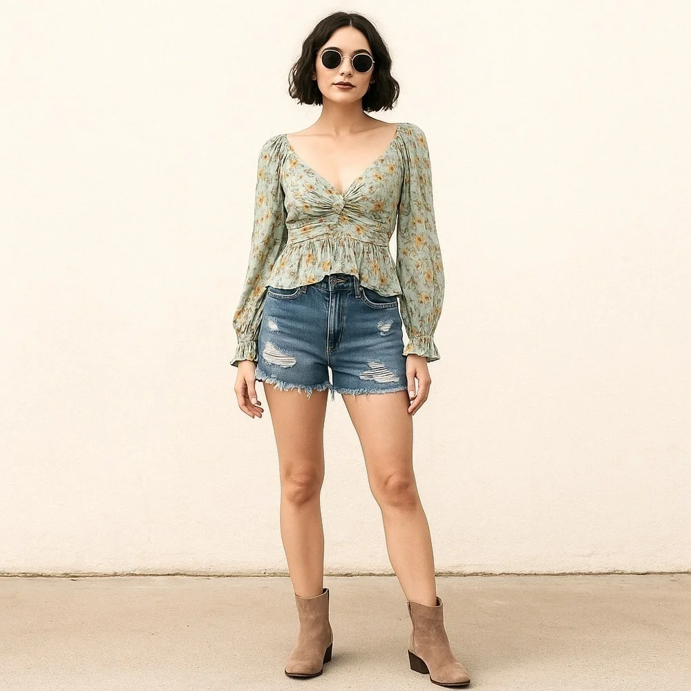 Angie Floral Sage Green Babydoll Long Sleeve Boho Smocked Peplum Top Size Small - Picture 1 of 16